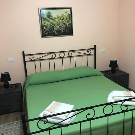Basico Un Balcone Sul Mare-Casa I Carruggi- Case Vacanza Sicilia&Toscana- Eksteriør billede